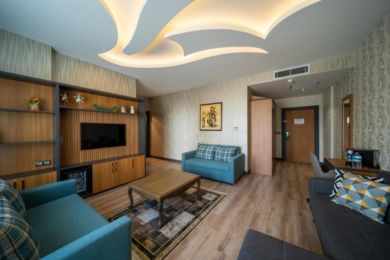 Holiday Inn - Trabzon-East By Ihg ภายนอก รูปภาพ